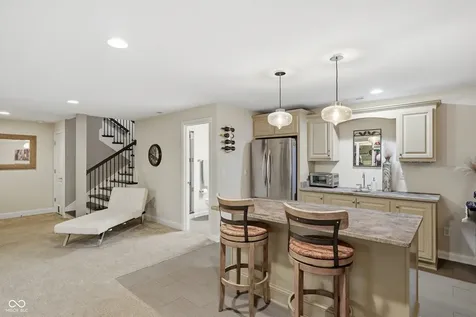 6217 Andrews Way Whitestown IN 46075