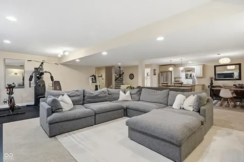 6217 Andrews Way Whitestown IN 46075