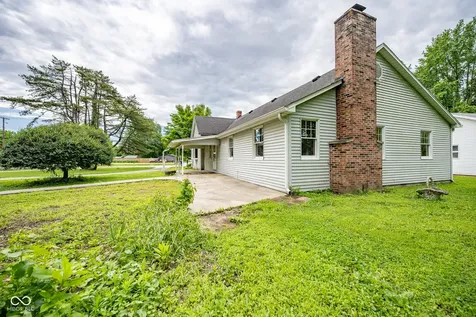 1109 E Us Highway 40 Brazil IN 47834