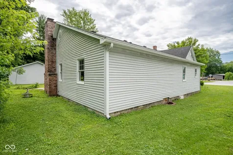 1109 E Us Highway 40 Brazil IN 47834