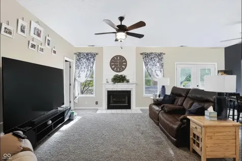 8026 Midlothian Way Indianapolis IN 46214