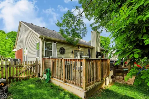 8026 Midlothian Way Indianapolis IN 46214