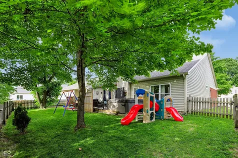 8026 Midlothian Way Indianapolis IN 46214