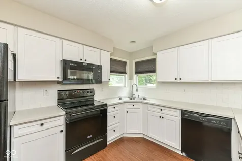 7954 Branch Creek Drive Indianapolis IN 46268