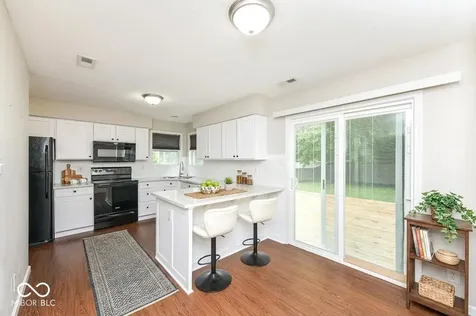 7954 Branch Creek Drive Indianapolis IN 46268