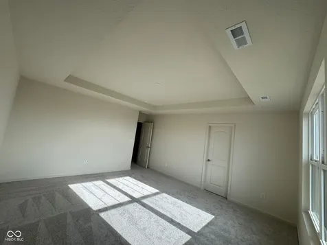 6837 Bridle Oaks Court Whitestown IN 46075
