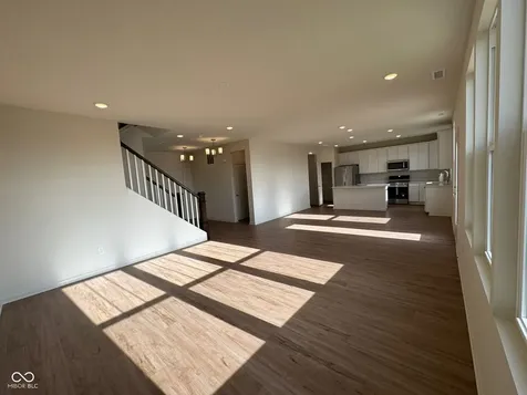 6837 Bridle Oaks Court Whitestown IN 46075