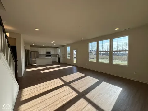 6837 Bridle Oaks Court Whitestown IN 46075