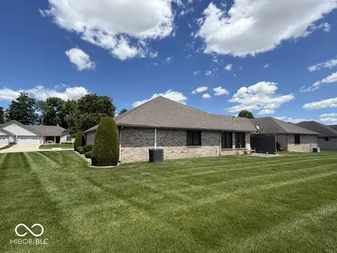 189 Bay Ridge Drive Pendleton IN 46064