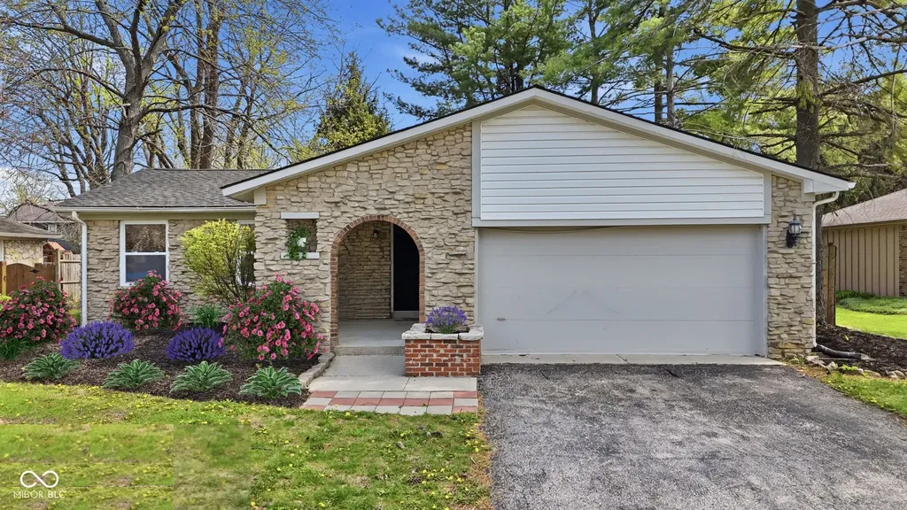 2204 Walnut Way Noblesville IN 46062