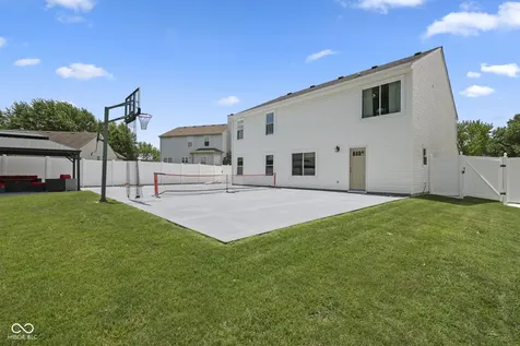435 Lake Shore Court Franklin IN 46131