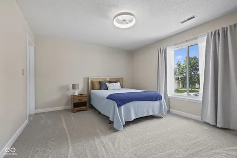 435 Lake Shore Court Franklin IN 46131
