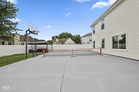 435 Lake Shore Court Franklin IN 46131
