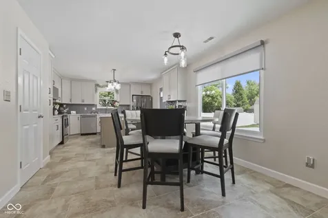 435 Lake Shore Court Franklin IN 46131