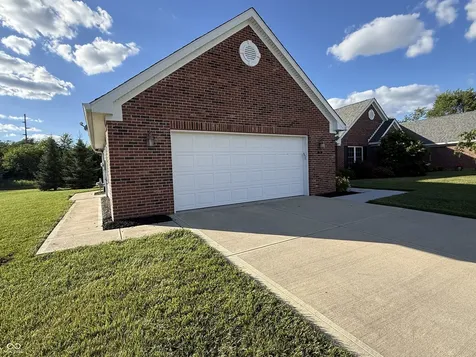 734 Monarch Lane Lebanon IN 46052