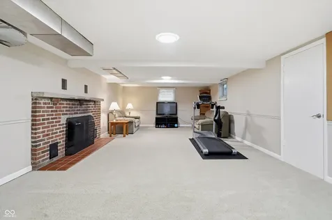 7295 E 108th Street Fishers IN 46038
