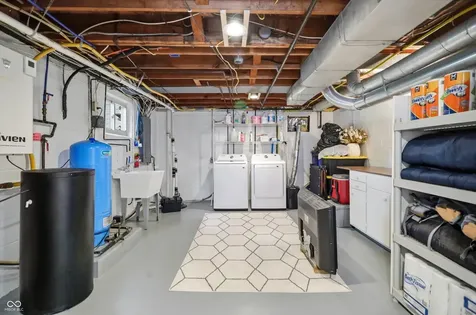 7295 E 108th Street Fishers IN 46038