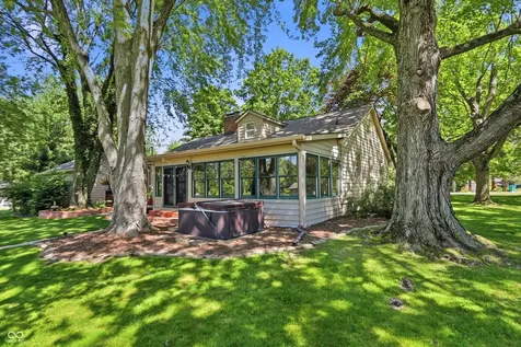 7295 E 108th Street Fishers IN 46038