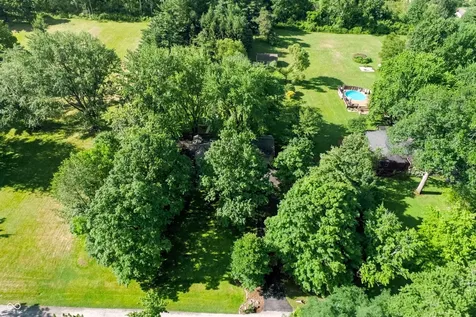 7295 E 108th Street Fishers IN 46038