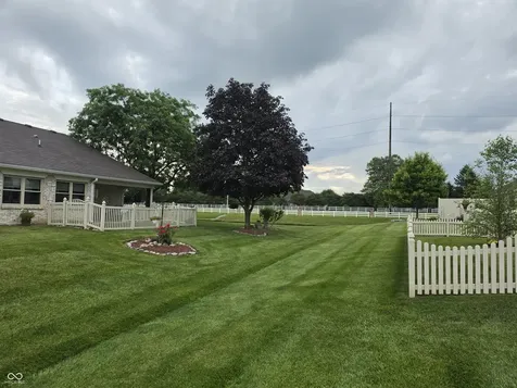 10930 Harness Way Indianapolis IN 46239