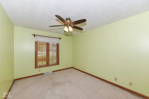 7062 W Christian Drive New Palestine IN 46163