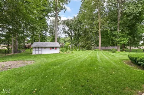 7062 W Christian Drive New Palestine IN 46163