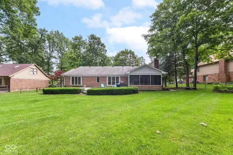 7062 W Christian Drive New Palestine IN 46163