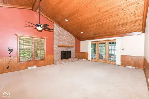 7062 W Christian Drive New Palestine IN 46163