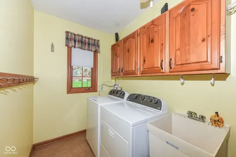 7062 W Christian Drive New Palestine IN 46163