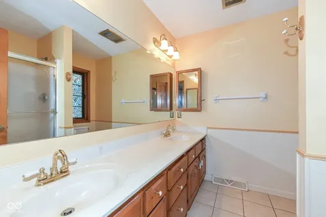 7062 W Christian Drive New Palestine IN 46163