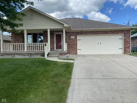 204 Locust Mooresville IN 46158