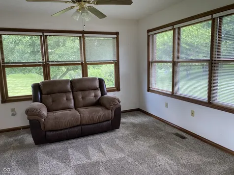 204 Locust Mooresville IN 46158
