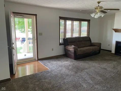 204 Locust Mooresville IN 46158