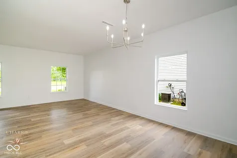 4310 Anne Elizabeth Way Indianapolis IN 46239