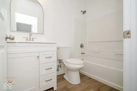 4310 Anne Elizabeth Way Indianapolis IN 46239