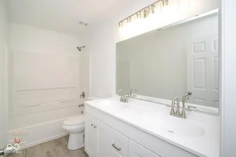 4310 Anne Elizabeth Way Indianapolis IN 46239