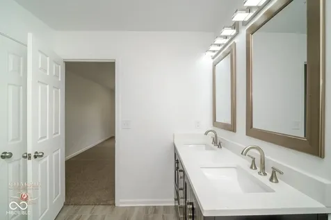 4310 Anne Elizabeth Way Indianapolis IN 46239