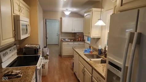 9246 Westfield Boulevard Indianapolis IN 46240
