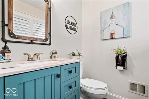 807 Coffee Tree Court Noblesville IN 46062