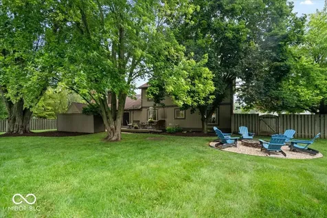 807 Coffee Tree Court Noblesville IN 46062