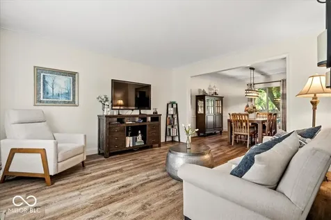 807 Coffee Tree Court Noblesville IN 46062