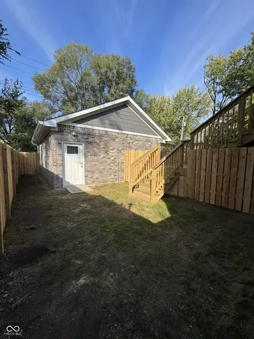 526 N Elder Avenue Indianapolis IN 46222