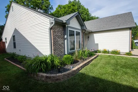 730 Kingston Circle Brownsburg IN 46112