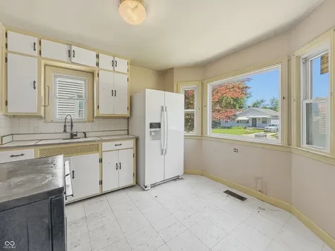 1820 N Warman Avenue Indianapolis IN 46222