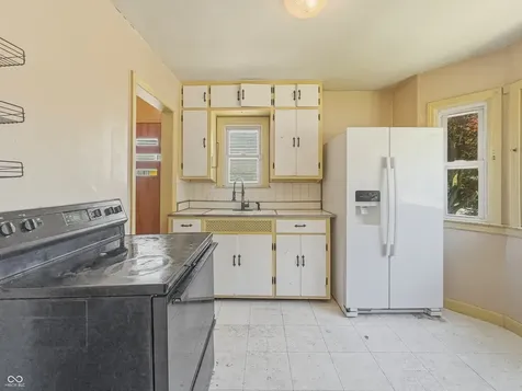 1820 N Warman Avenue Indianapolis IN 46222