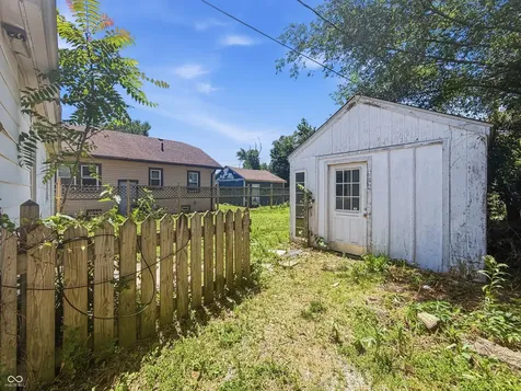 1820 N Warman Avenue Indianapolis IN 46222