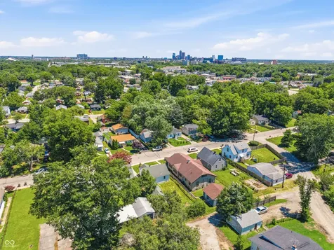 1820 N Warman Avenue Indianapolis IN 46222