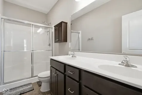 6124 Emerald Commons Drive Indianapolis IN 46221