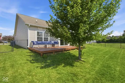 6124 Emerald Commons Drive Indianapolis IN 46221