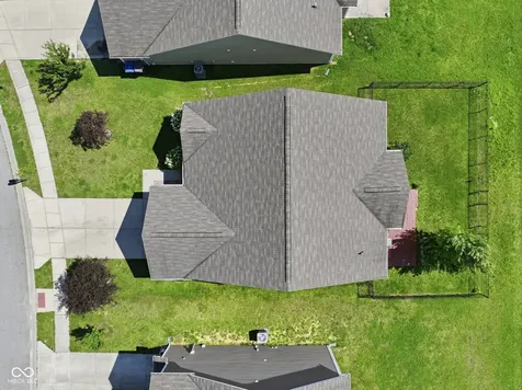6124 Emerald Commons Drive Indianapolis IN 46221
